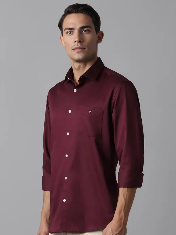 LP plain maroon cotton casual shirt