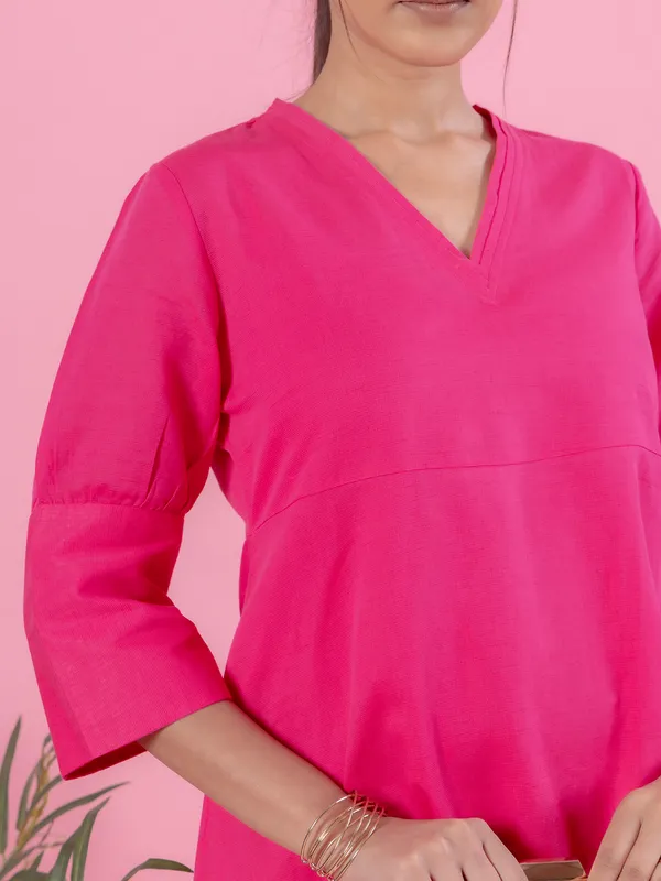 Magenta cotton casual dress for women