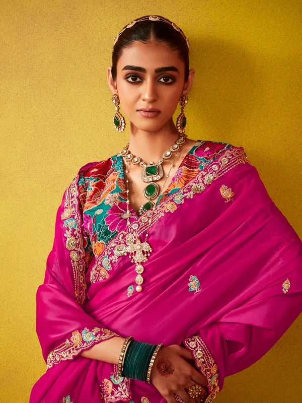 Magenta georgette saree for partywear