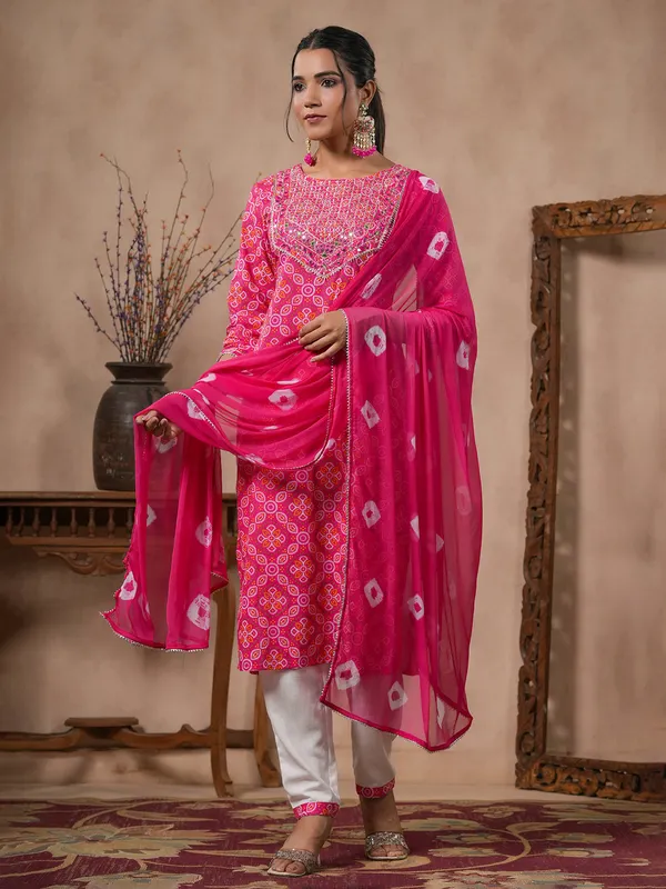 Magenta printed casual kurti set