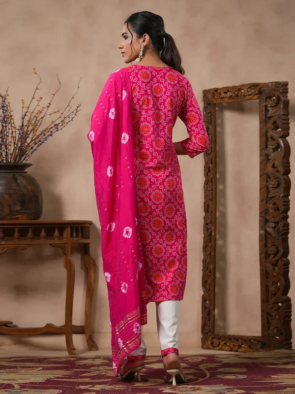 Magenta printed kurti set with dupatta