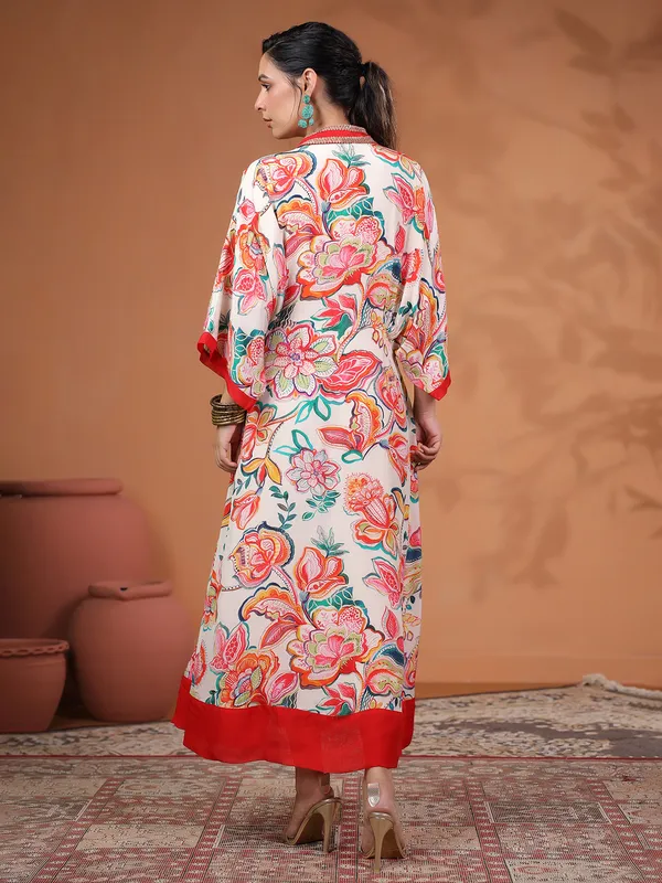 Magnificent white printed kurti in cotton silk