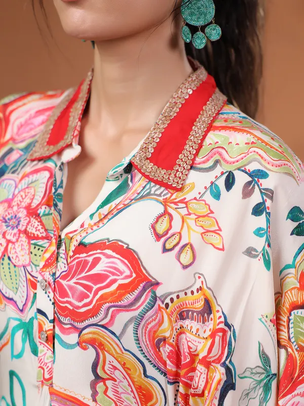 Magnificent white printed kurti in cotton silk