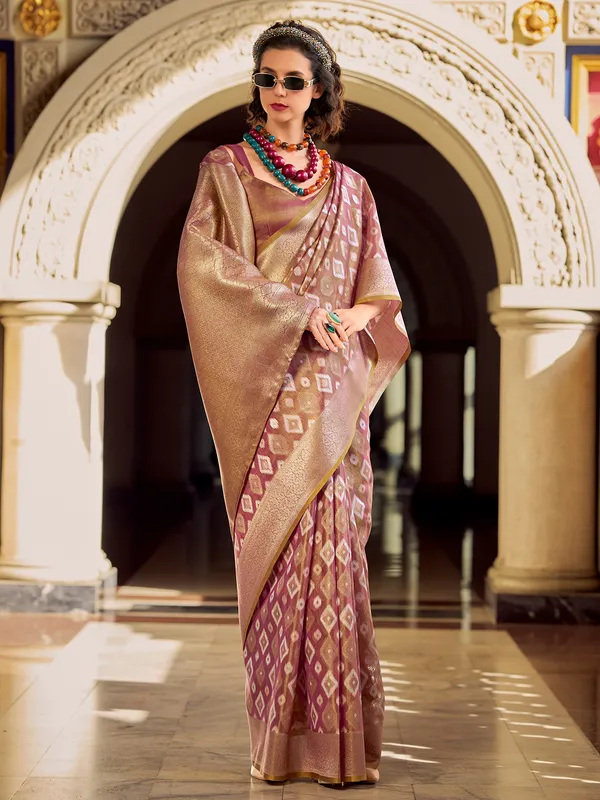 Magnta tissue silk saree with zari weaving