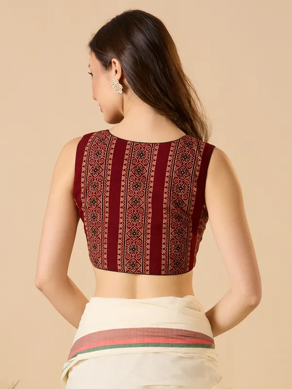 Maroon cotton printed sleeveless ready made blouse