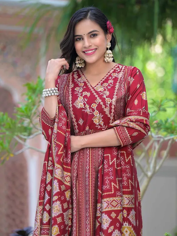 Maroon crepe kurti set