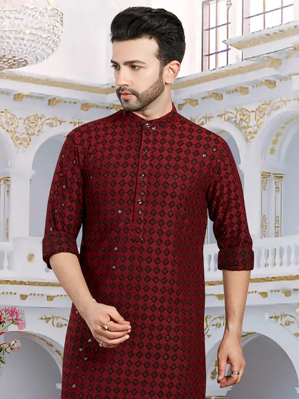 Maroon embroidery kurta suit for festive