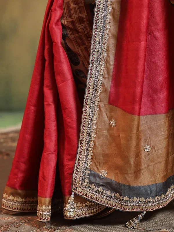 Maroon printed festive wear silk saree for women