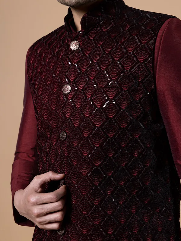 Maroon silk embroidery waistcoat set