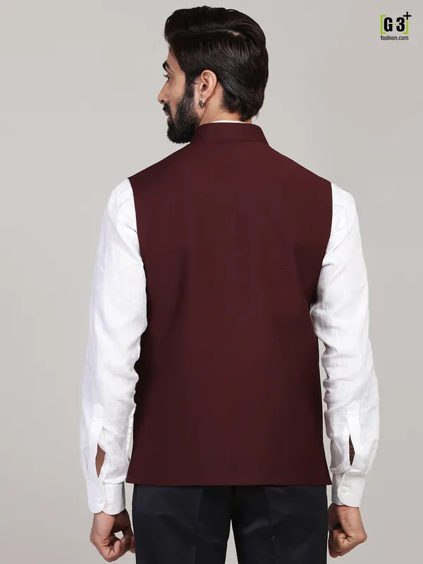 Maroon solid terry rayon mens party wear waistcoat