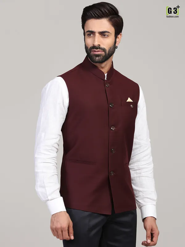 Maroon solid terry rayon mens party wear waistcoat