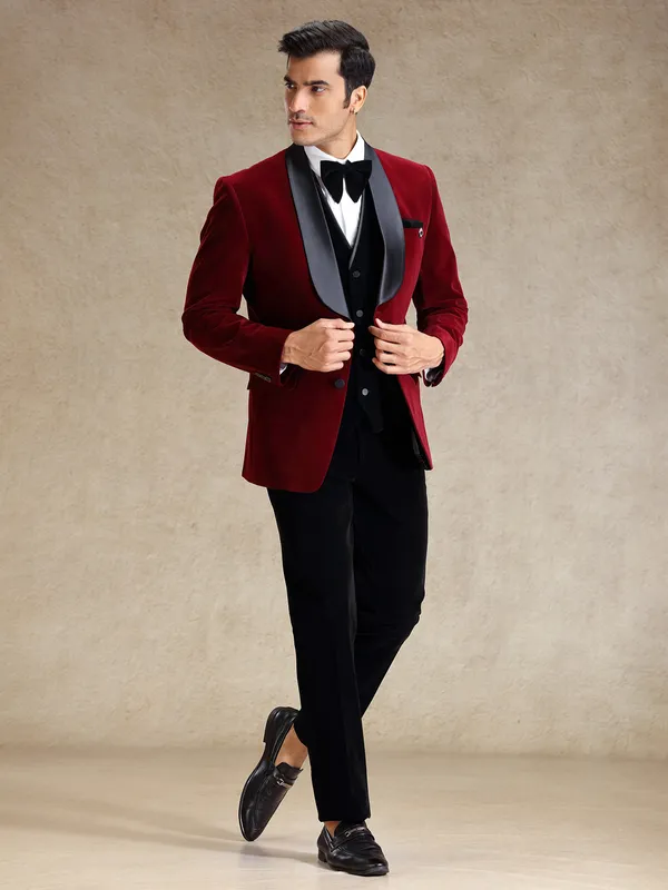 Maroon velvet 5 pcs tuxedo suit for reception