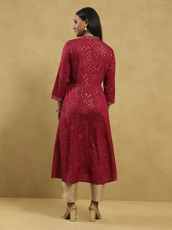 Maroon women cotton silk kurti with print