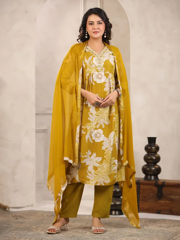 Mehendi grace printed kurti set with dupatta