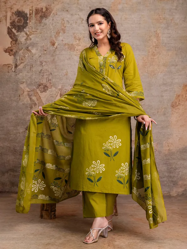 Mehendi green cotton silk printed kurti set
