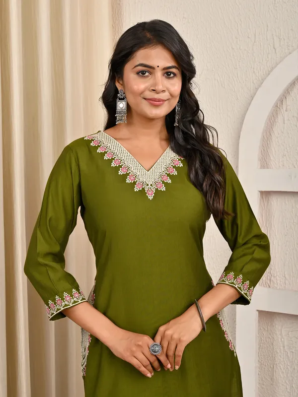 Mehendi green embroidery work cotton silk kurti