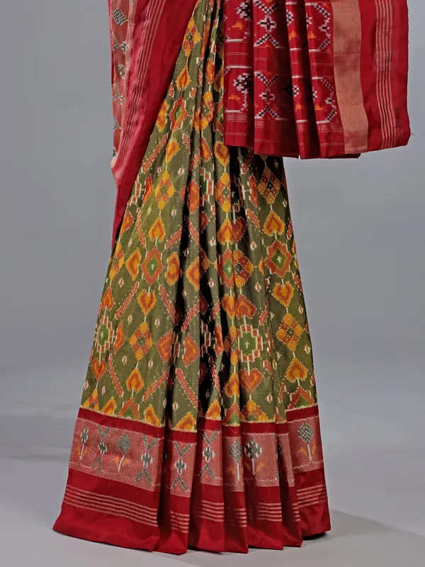Mehendi green patola silk printed saree
