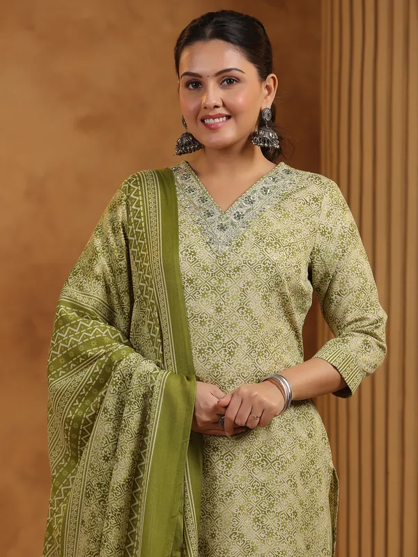Mehendi green printed silk kurti set