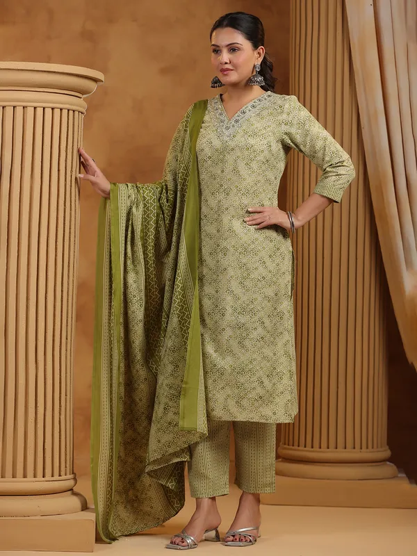 Mehendi green printed silk kurti set