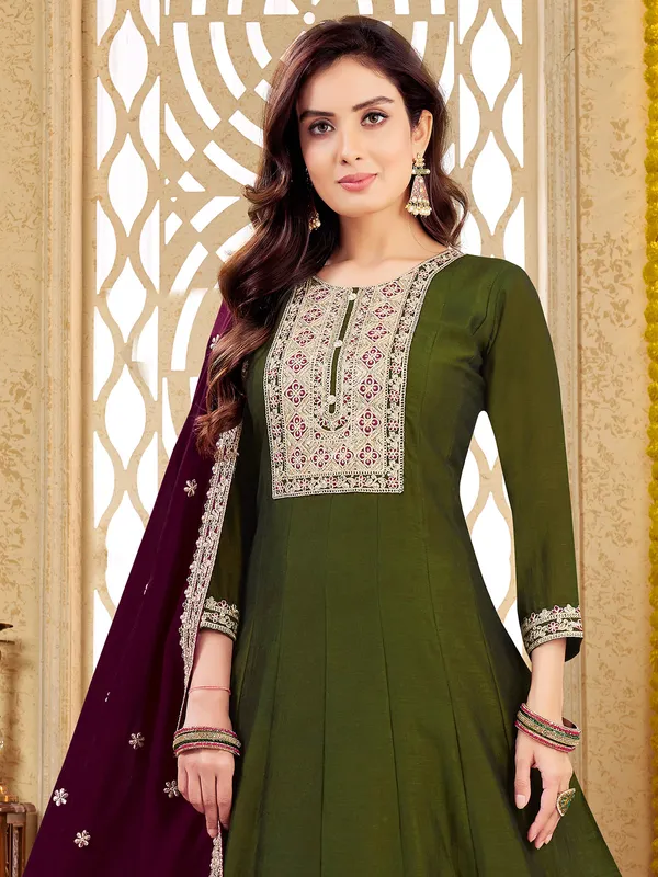 Mehendi green silk salwar suit with resham work