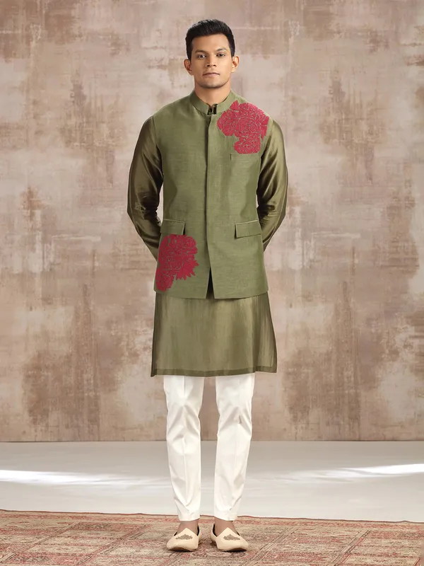 Mehendi green silk waistcoat set with thread work