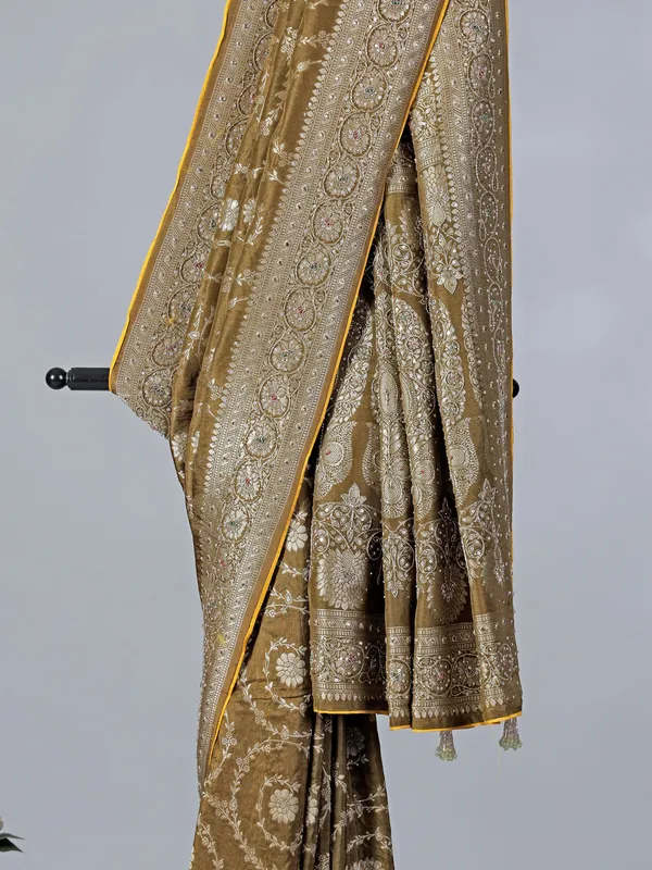 Mehendi olive dola silk saree with zardosi weaving
