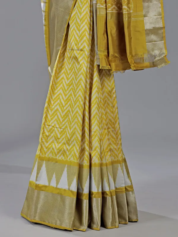 Mehendi yellow zari weaving patola silk saree for mehendi