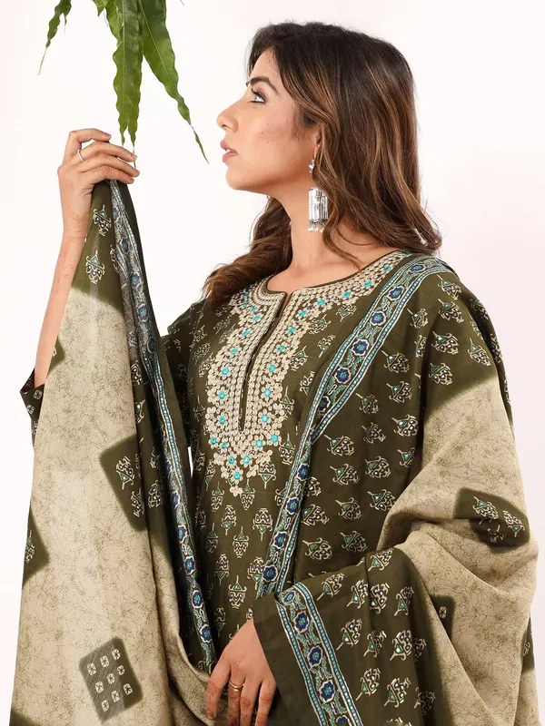 Mehndi green silk printed kurti set