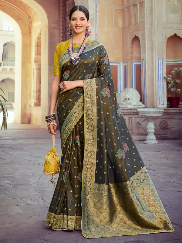 Mehndi green silk saree