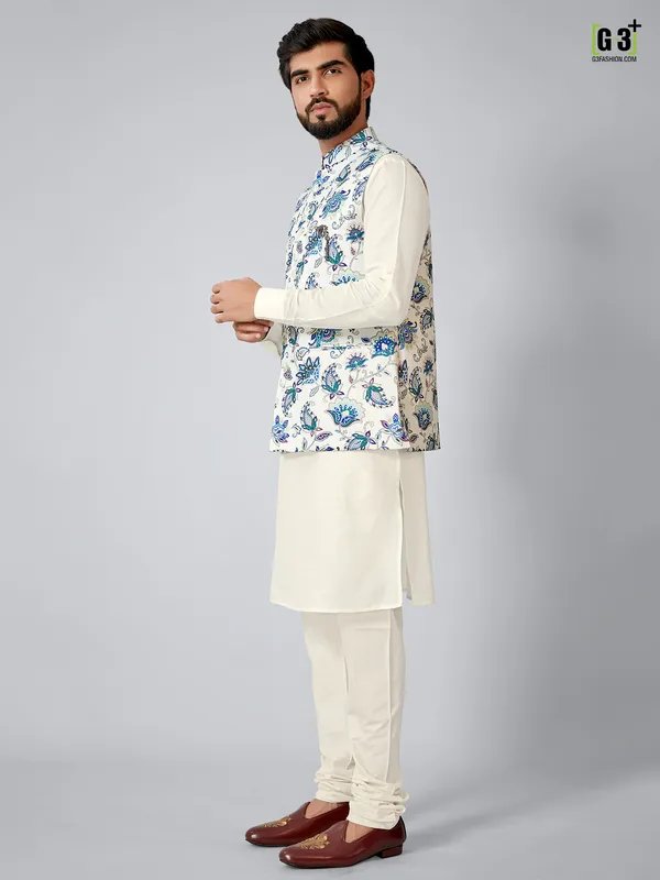 Men white and cream printed waistcoat set
