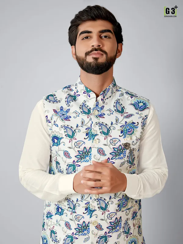 Men white and cream printed waistcoat set