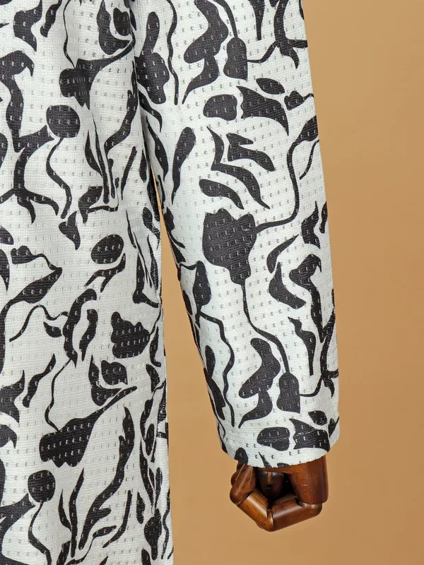 Mens white cotton kurta suit with print