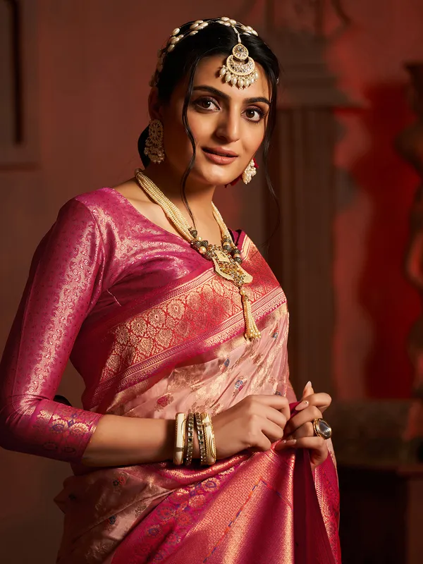 Minakri silk pink saree
