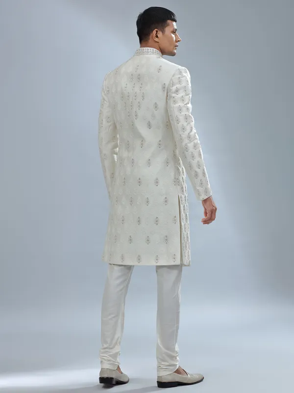 Minimalistic off white raw silk sherwani