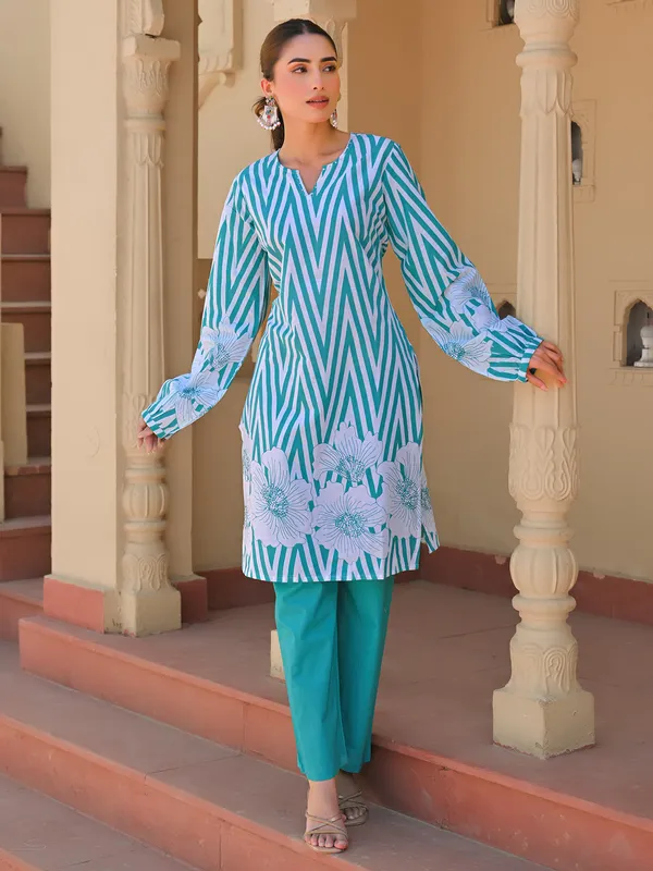 Mint green printed cotton kurti set