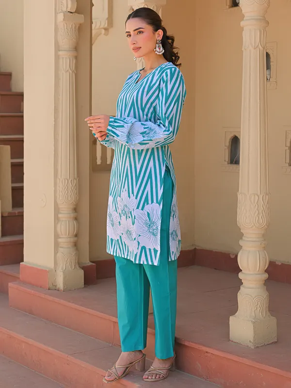Mint green printed cotton kurti set