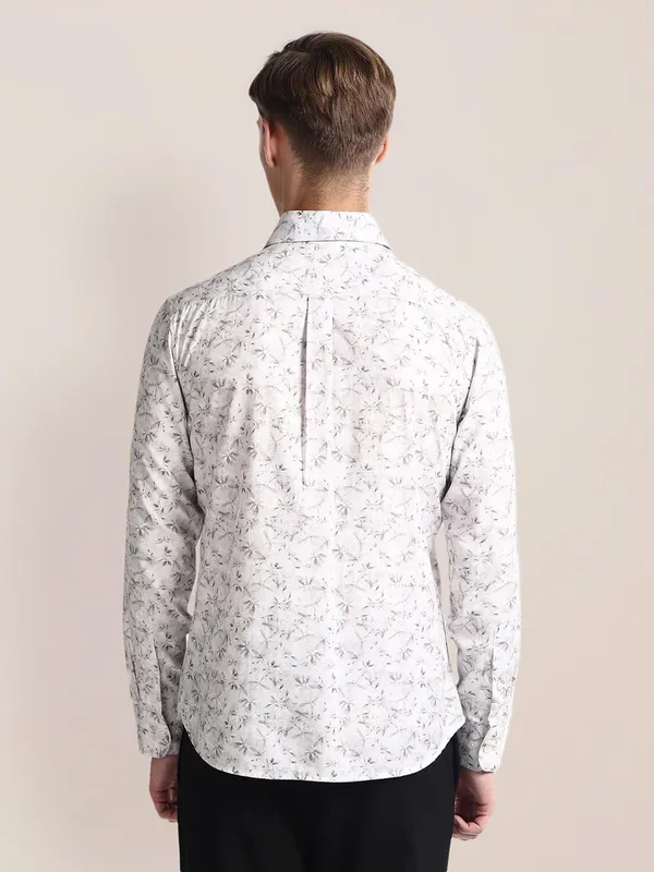 U S POLO ASSN printed white full sleeves shirt
