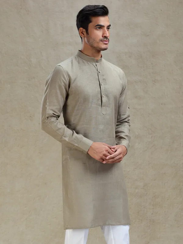 Moss green linen kurta for mahendi