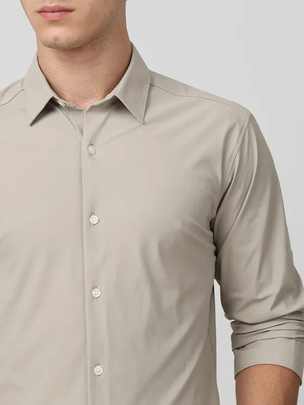 MUFTI beige cotton plain slim fit casual shirt