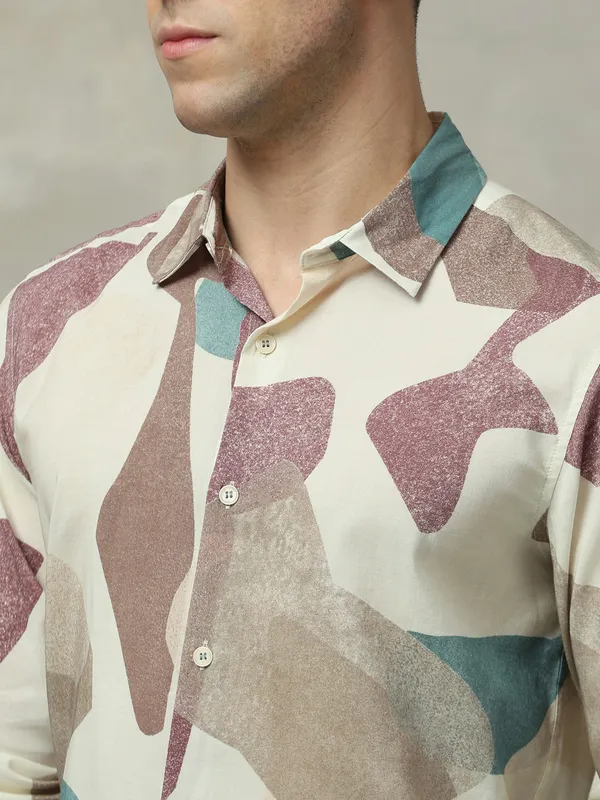 MUFTI beige printed cotton slim fit casual shirt