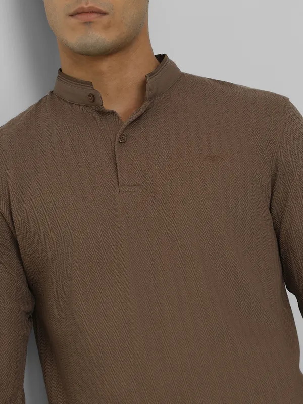 MUFTI beige textured slim fit t-shirt in cotton