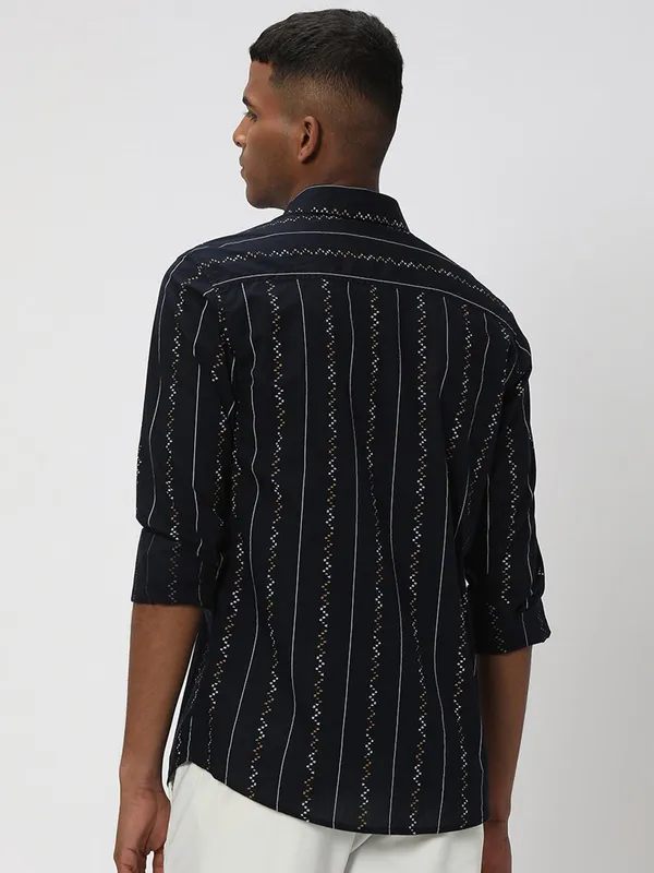 Mufti black cotton printed shirt