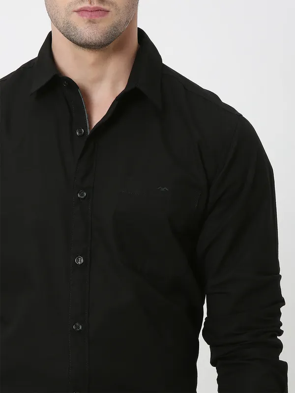 MUFTI black plain full sleeves shirt