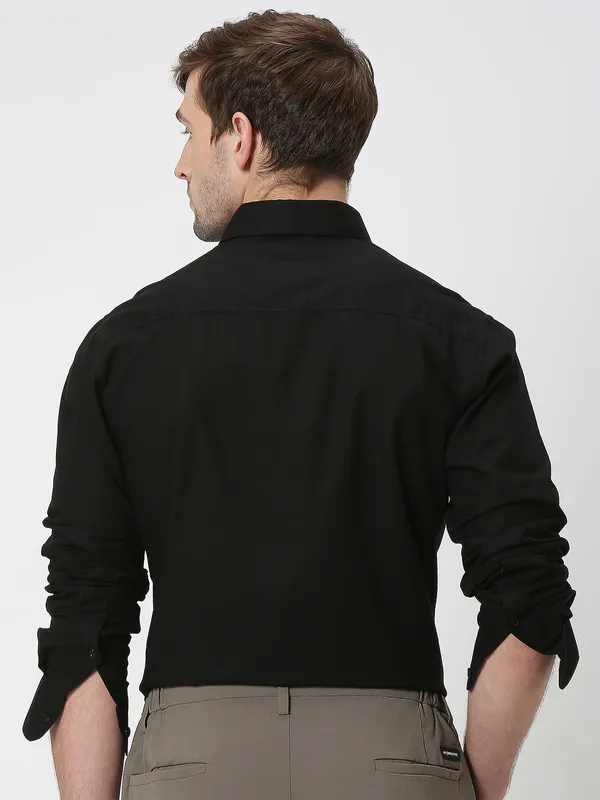 MUFTI black plain full sleeves shirt