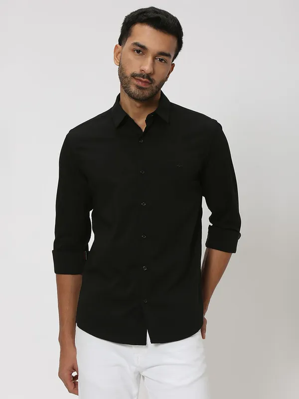 Mufti black plain shirt for casual