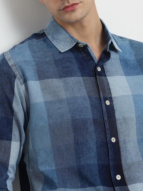 MUFTI blue checked cotton casual shirt