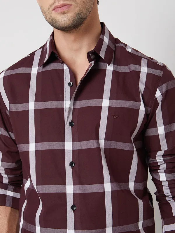 MUFTI checks cotton maroon shirt
