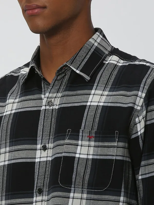 Mufti cotton black checks shirt