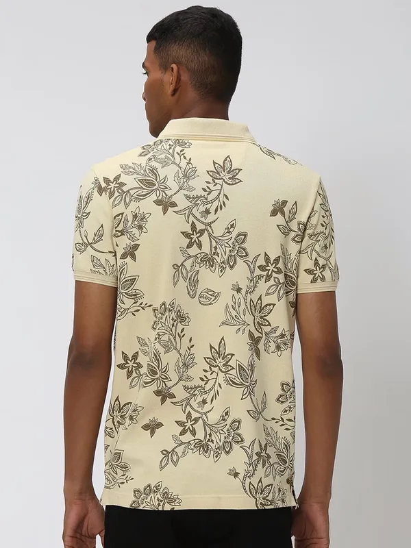 Mufti cotton printed beige t shirt