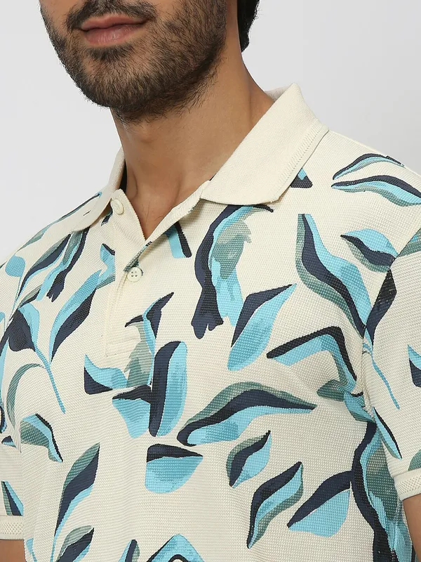 Mufti cream printed cotton t shirt